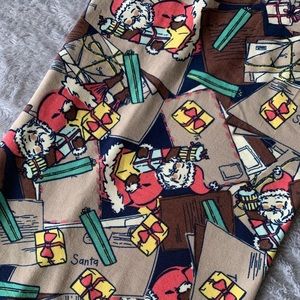 Lularoe TC2 Holiday Leggings - Santa Mail
